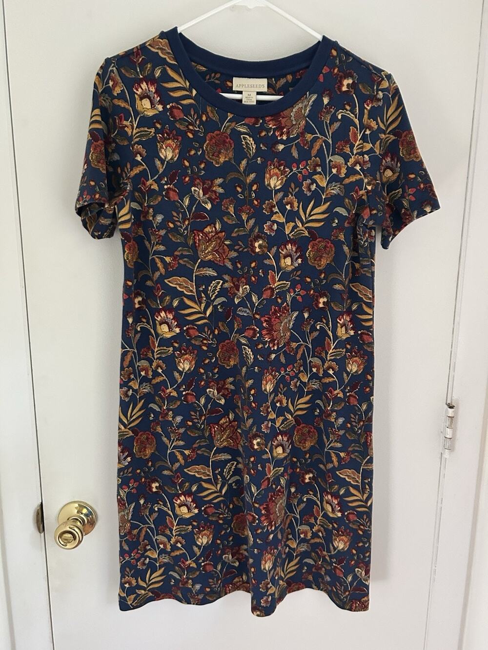 Appleseed Beautiful Fall Sheath Dress Size M Rayon Blend Dark Navy Floral